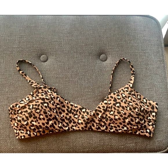 NEW [Aerie] leopard scoop bikini top 🐆 - Picture 2 of 6